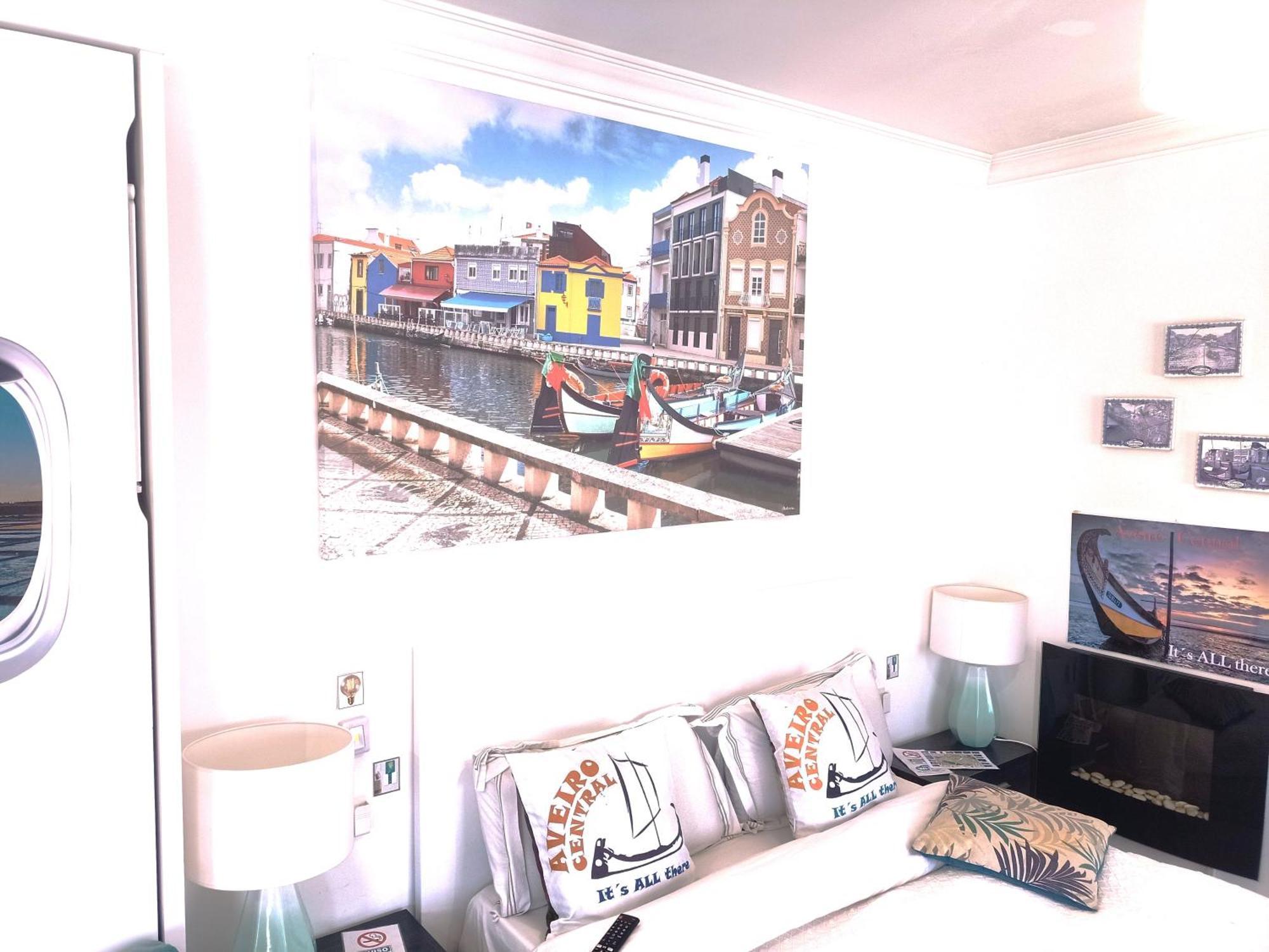 Aveiro Central - It'S All There - 2 Apartment Exterior photo